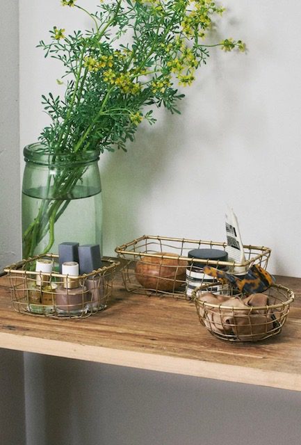 Small Brass Rectangle Basket - Image 4